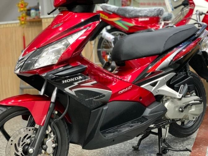 Airblade 2010 FI nhập Thái nguyên zin chính chủ mua mới.