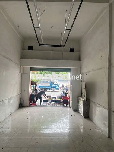 Cho thuê nguyên căn nhà mặt tiền 189 Lý Thường Kiệt