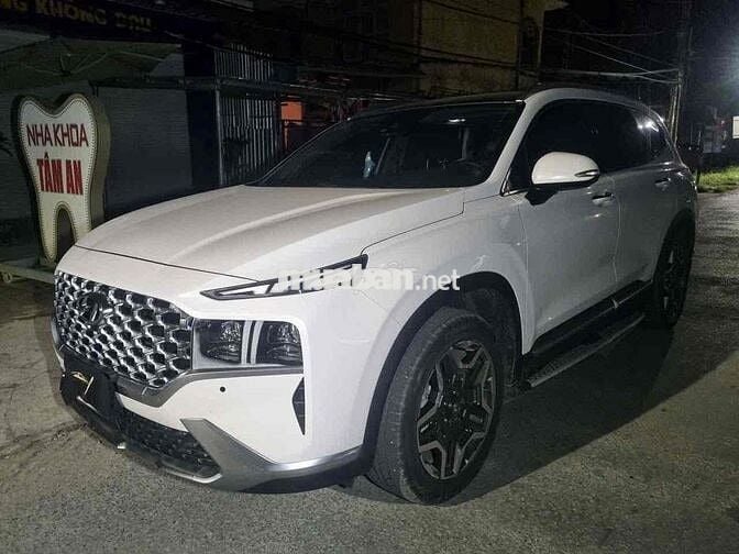 Hyundai Santa Fe 2022 Cao cấp 2.5L HTRAC