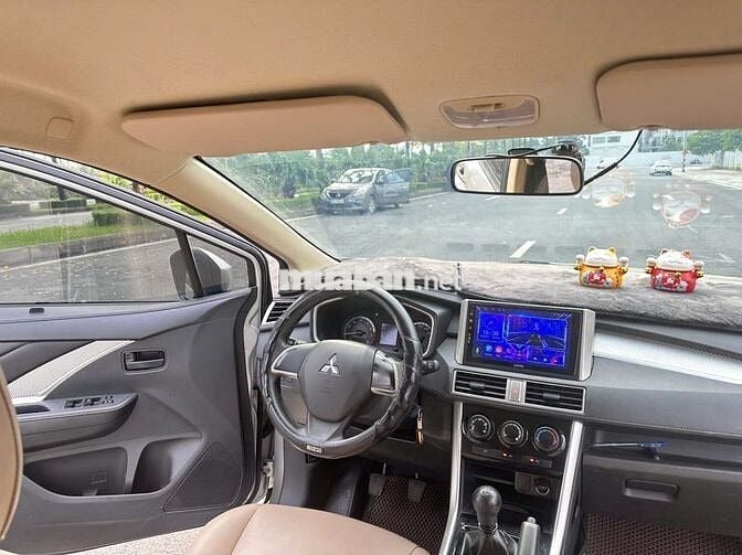 Xpander 2022 MT số sàn màu bạc