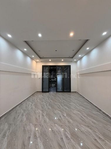Cho thuê nhà MT đường số 1 Chợ Tân Mỹ Q7, 4x20m, 1 lầu, 4PN, 25tr