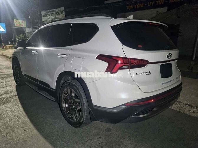 Hyundai Santa Fe 2022 Cao cấp 2.5L HTRAC
