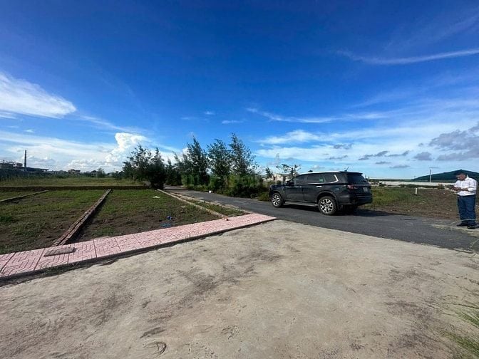 Đất đối diện bãi tắm Quất Lâm, vị trí siêu đẹp, giá rẻ nhất thị trường