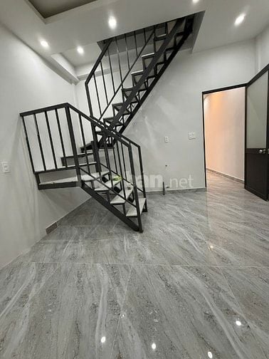 Cho thuê nhà MT đường số 1 Chợ Tân Mỹ Q7, 4x20m, 1 lầu, 4PN, 25tr