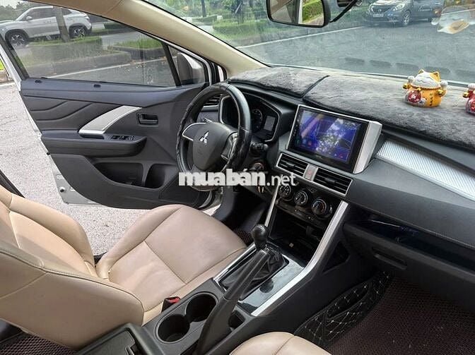 Xpander 2022 MT số sàn màu bạc