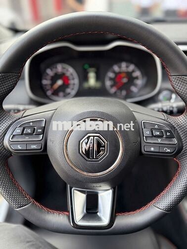 ZS STD TRẮNG chạy 11.000 km,chính hãng thanh lý