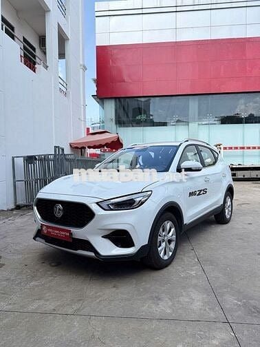 ZS STD TRẮNG chạy 11.000 km,chính hãng thanh lý