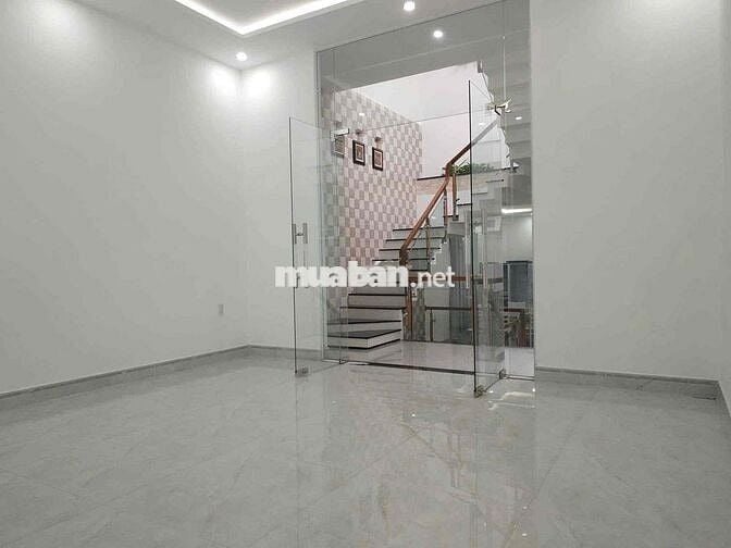 CHO THUÊ NHÀ 3 TẦNG MẶT TIỀN TRẦN TỬ BÌNH, GẦN CẦU CẨM LỆ