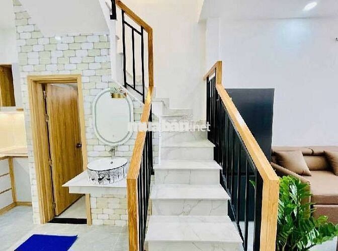 Bán nhà 2 tầng, 3x13 hẻm xe hơi Nguyễn Văn Công GV. Giá 5.2 tỷ còn bớt