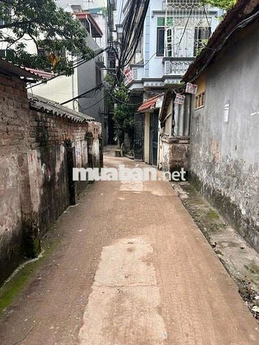 CẦU GIẤY NGÕ QUẬN ỦY - GẦN PHỐ - SÁT Ô TÔ - DÂN TRÍ