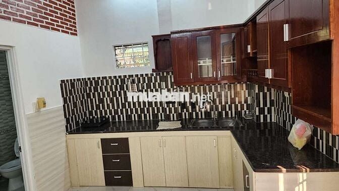 BÁN NHÀ 105,3M2 HẺM XE HƠI 4M ĐUONG ĐÀO TÔNG NGUYÊN NGAY KHO B