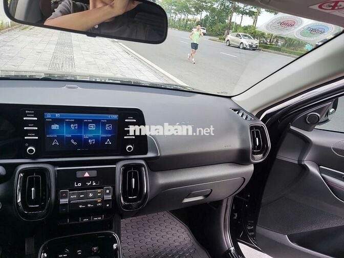Kia sonet bản luxury sx 2023