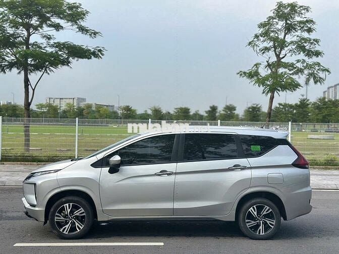 Xpander 2022 MT số sàn màu bạc