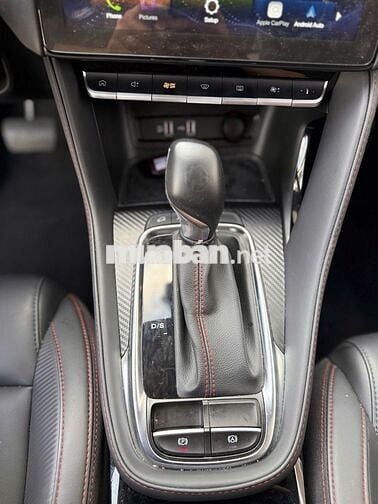 ZS STD TRẮNG chạy 11.000 km,chính hãng thanh lý