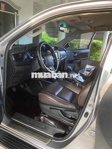 Toyota Fortuner 2017 2.4G 4x2 MT - 135000 km