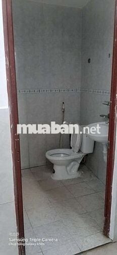 Nhà 1 trệt 1 lầu đường số 4 bình hưng hòa Bình Tân