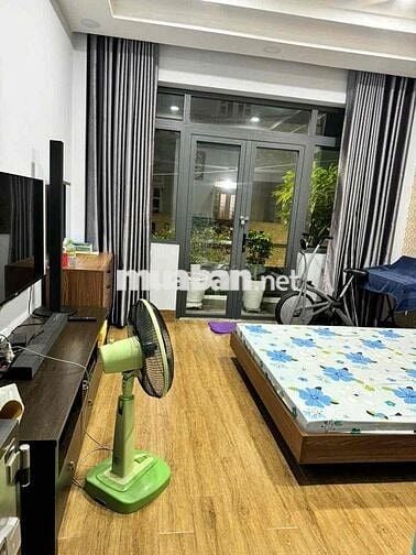 Bán nhà mặt tiền đường kinh doanh sầm uất, P. An lạc