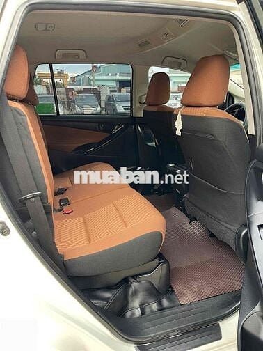 Toyota Innova 2019 2.0E - 173000 km