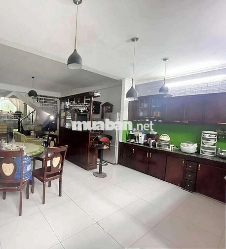 MẶT TIỀN LIÊN KHU 1-6 Sát BỐN XÃ 3 TẦNG 7M26M NỞ HẬU TÀI LỘC Hơn 13 TỶ