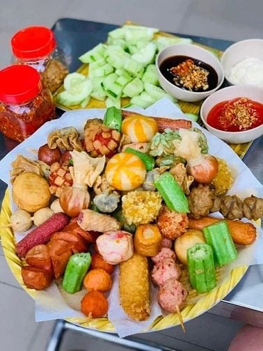 TUYỂN 2 NHÂN VIÊN PHỤ BẾP TRONG TRƯỜNG HỌC QUẬN 10