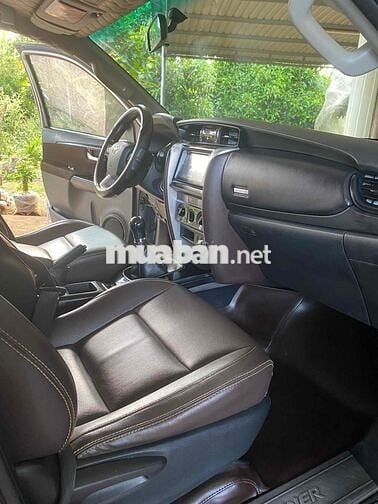 Toyota Fortuner 2017 2.4G 4x2 MT - 135000 km