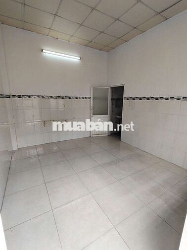 NHÀ 1 TRỆT 1 LẦU HƠN 100M2 4PN 2WC SÂN ĐẬU OTO NGAY HOÀNG DIỆU 2