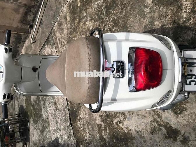 Vespa125ie-2011..phun xăng điêjn tử chính chủ bstp