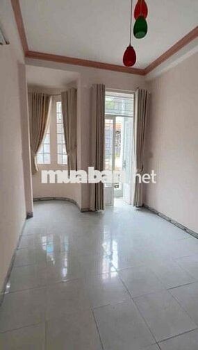 Nhà đẹp hẻm cụt, HXH 5m, cách MT 50m. khu dân trí cao