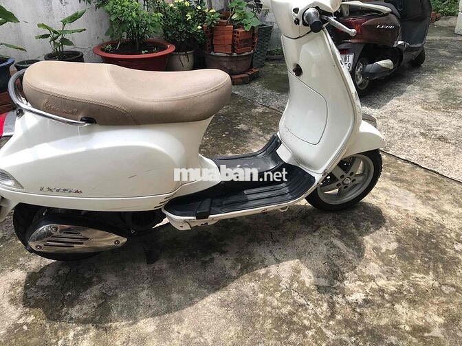 Vespa125ie-2011..phun xăng điêjn tử chính chủ bstp