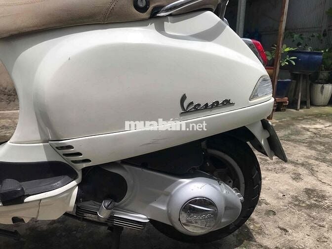 Vespa125ie-2011..phun xăng điêjn tử chính chủ bstp