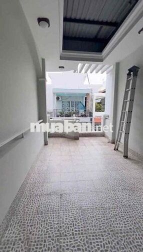Nhà đẹp hẻm cụt, HXH 5m, cách MT 50m. khu dân trí cao
