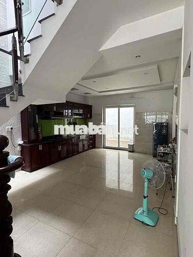 Bán nhà 4,5x18m đất 81m xd 2 Lầu