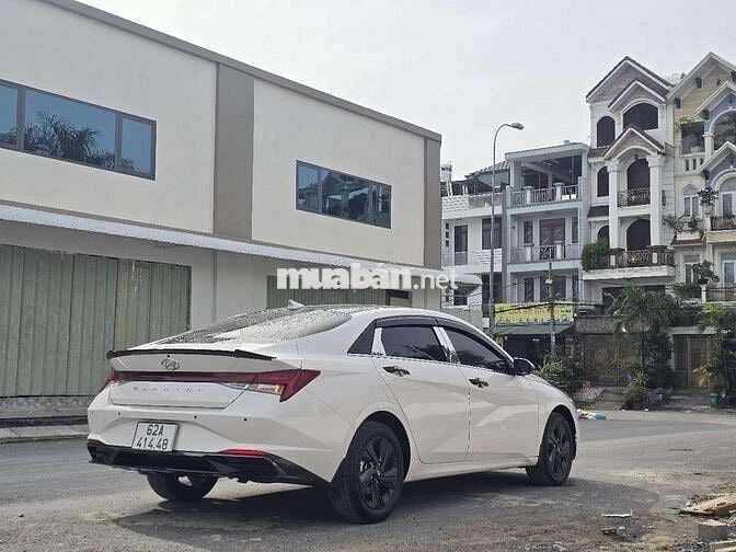 HYUNDAI ELANTRA 1.6 SX 2024 ĐẶC BIỆT LƯỚT 18000KM