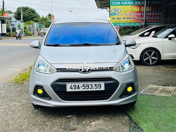Hyundai Grand i10 2015 Sedan 1.2 MT - ko taxi