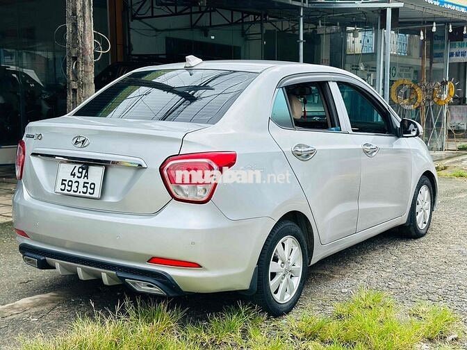 Hyundai Grand i10 2015 Sedan 1.2 MT - ko taxi