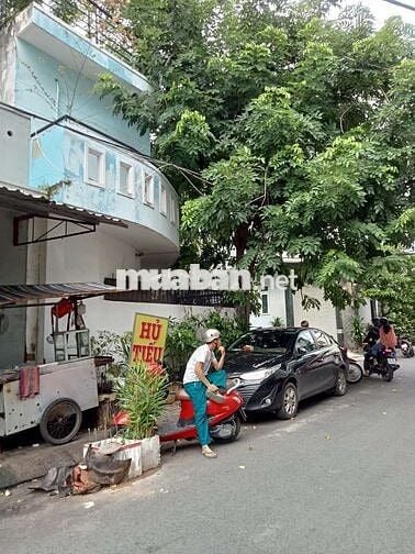 Nhà:6x10,5,1lầu,4PN,căn góc mặt tiền đường số 51(khu Lý Phục Man),Q7