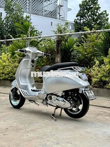 Vespa Sprint full option Bstp vip 9 chủ