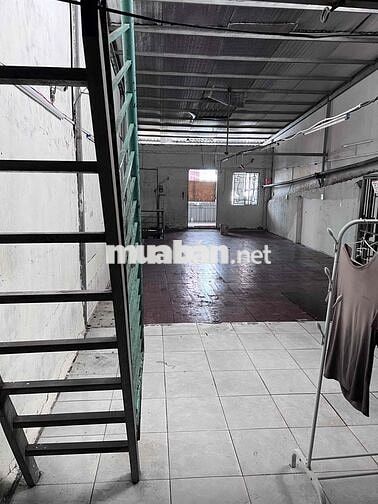 cần cho thuê kho xưởng ngang 5,5x 21 m 1 trệt 1 lầu nở hậu dt 250m
