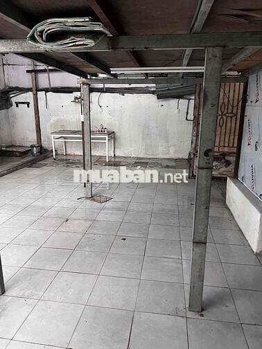 cần cho thuê kho xưởng ngang 5,5x 21 m 1 trệt 1 lầu nở hậu dt 250m