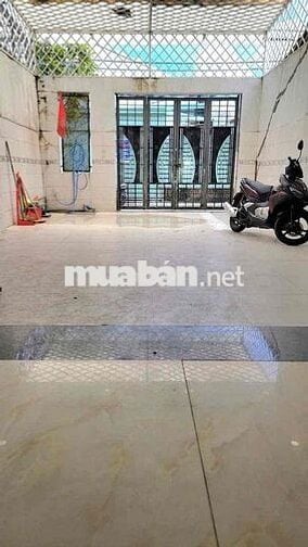 NHÀ MẶT TIỀN XE TẢI ĐƯỜNG 40 NGAY CHỢ HIỆP BÌNH, P. HBC, TĐ