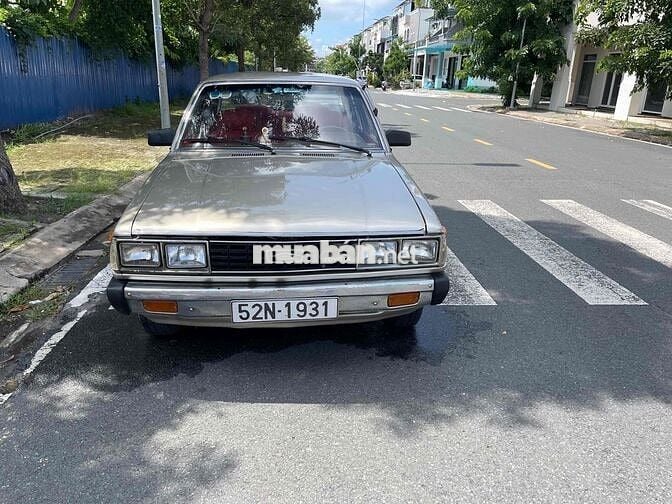 Toyota Corona trước năm 1980 - 19999 km