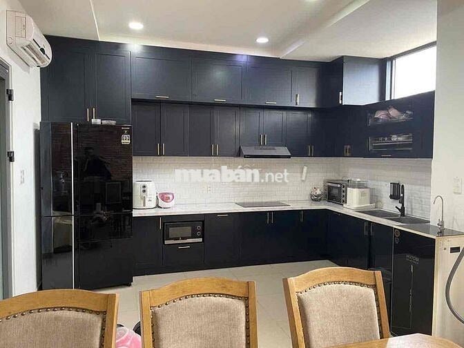 Nhà 1 trệt 2 lầu gần KDC D2D phường Thống Nhất cần bán