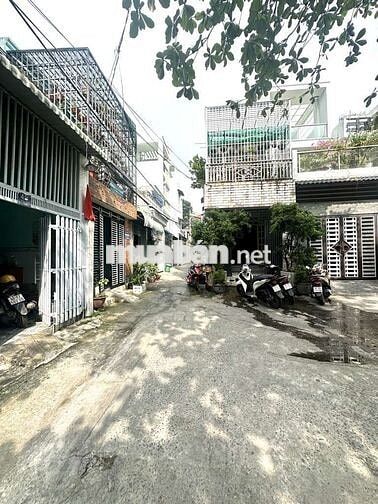 GIẢM SỐC 50TR VIP LINH TÂY.DT 72M2 GIÁ 3 TỶ X