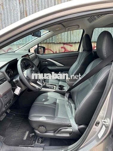 Mitsubishi Xpander 2024 Premium 1.5 AT - 15000 km