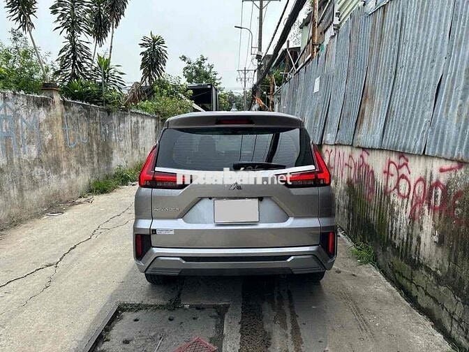 Mitsubishi Xpander 2024 Premium 1.5 AT - 15000 km