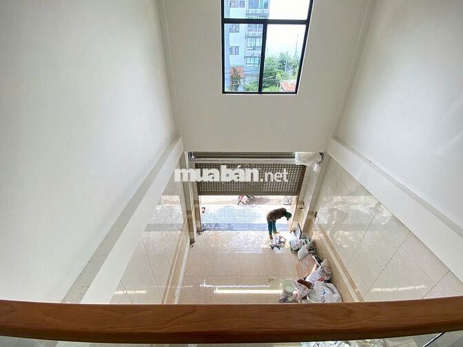 Chính chù bán gấp nhà phố ngay Cầu Đúc, QL13. DT 160m2 SHR, Hoàn Công