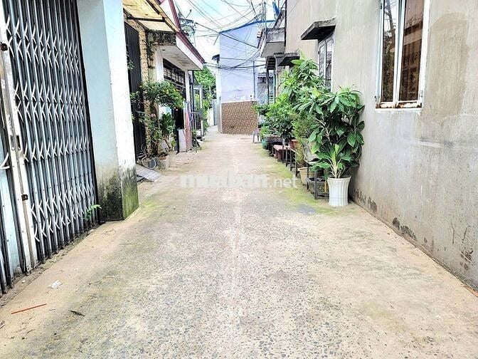 BÁN NHÀ CẤP 4 XÂY MỚI CHƯA Ở Giá 730 triệu Đông Thạnh Hóc Môn