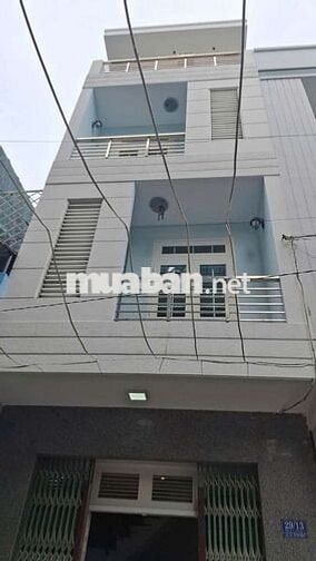 Nha gan cho 4pn 3wc xe tai tan noi