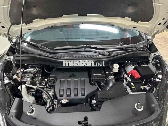 Mitsubishi Xpander 2024 Premium 1.5 AT - 15000 km
