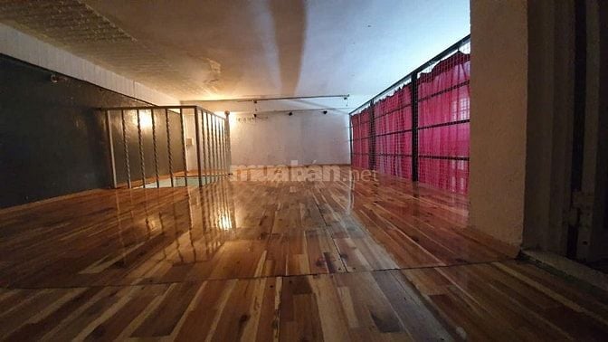 Cho thuê căn hộ Lầu 1 CC Trần Quốc Toản, P.V.T.Sáu, Q.3 giá 11tr